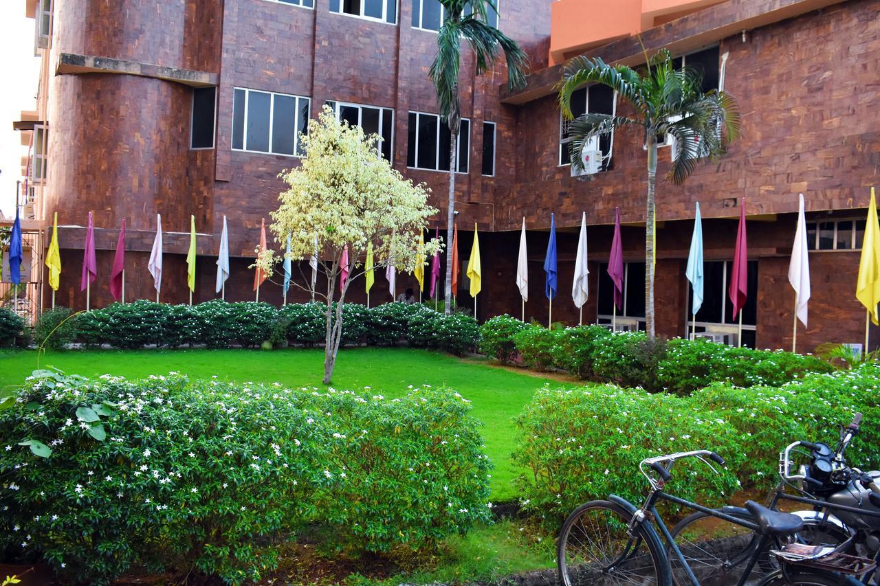 Hotel Triveni Balangir Εξωτερικό φωτογραφία