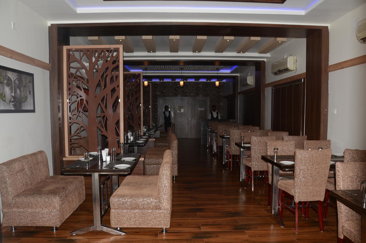Hotel Triveni Balangir Εξωτερικό φωτογραφία