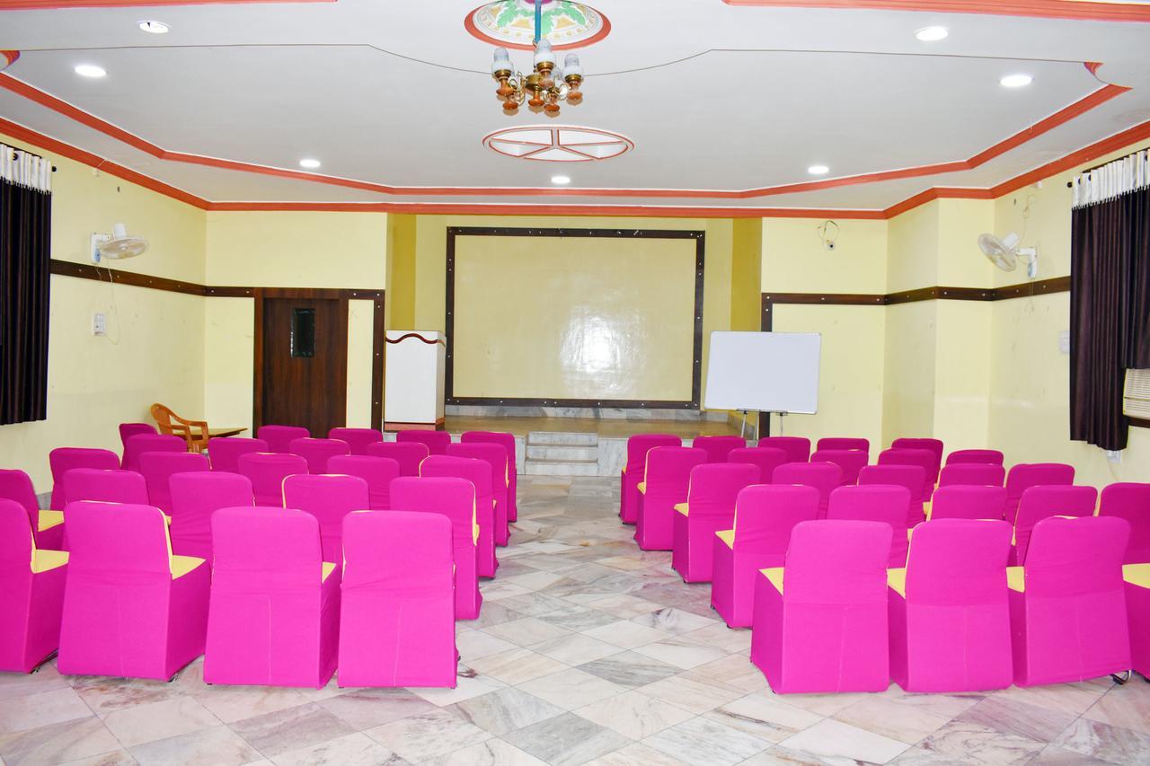 Hotel Triveni Balangir Εξωτερικό φωτογραφία