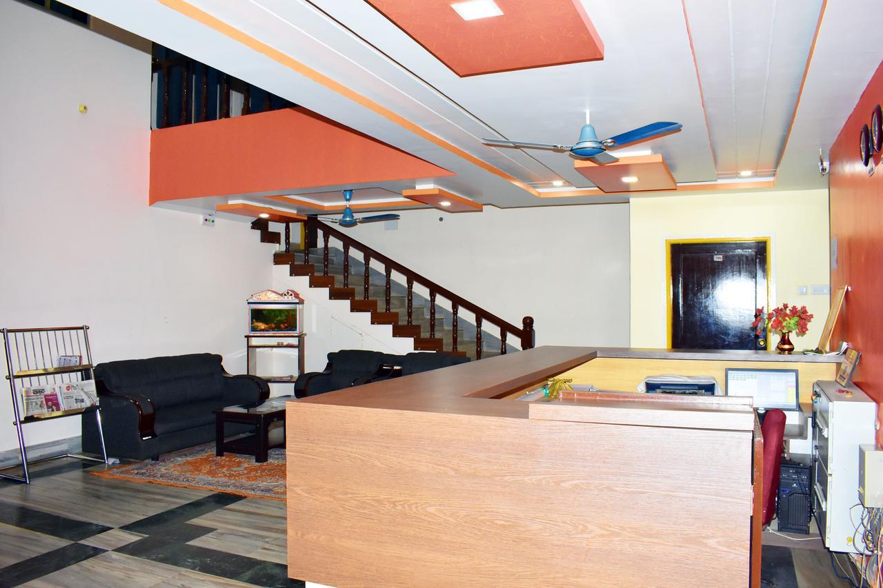 Hotel Triveni Balangir Εξωτερικό φωτογραφία